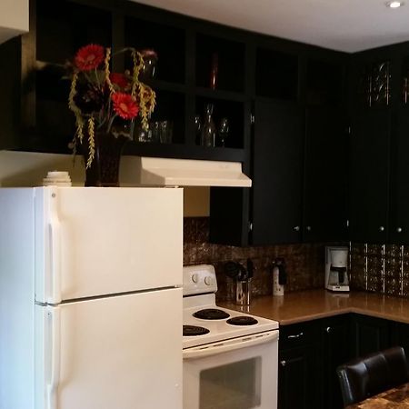 Work Play Suites Union Fredericton Ngoại thất bức ảnh