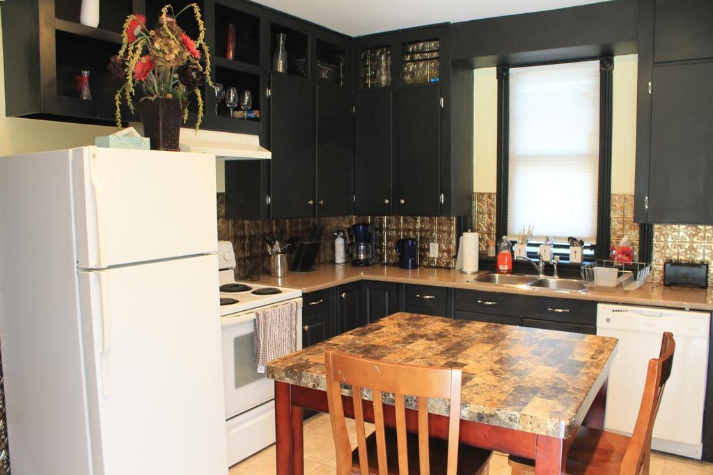 Work Play Suites Union Fredericton Ngoại thất bức ảnh