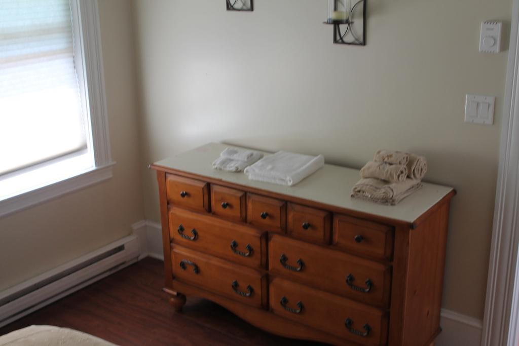 Work Play Suites Union Fredericton Phòng bức ảnh
